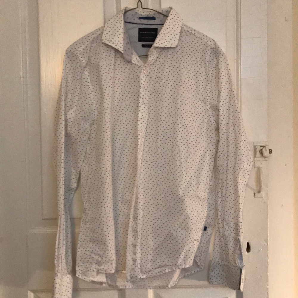 Slim fit casual button down